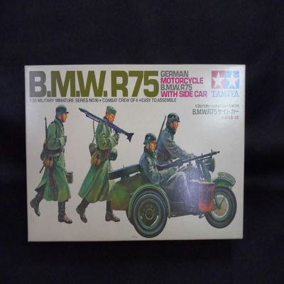 Tamiya TAM35016 1/35 BMW R75 w/Side Car