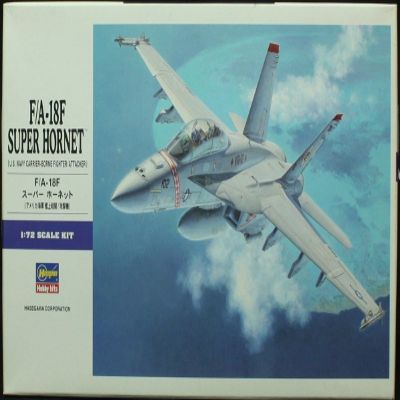 F-A-18F Super Hornet US Navy Fighter Attacker 1-72 by Hasegawa