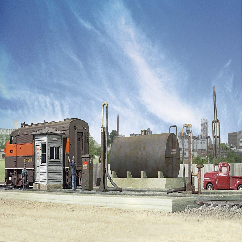 Walthers Cornerstone Series Kit HO Scale Diesel Fueling Facility