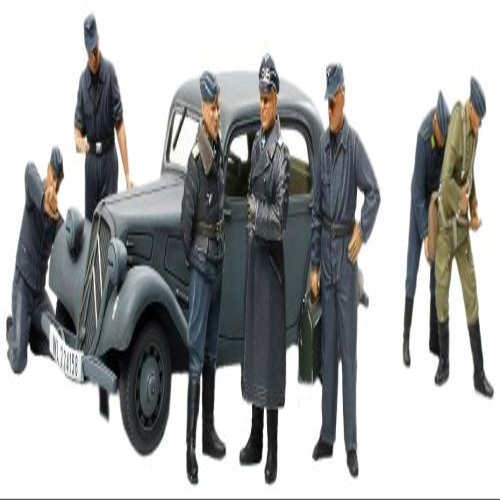 Tamiya 1/48 Citroen Traction 11CV - w/Luftwaffe Crew (Limited)