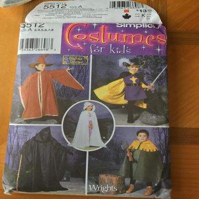 Simplicity Sewing Pattern 5512 Child Costumes, A (3-4-5-6-7-8)