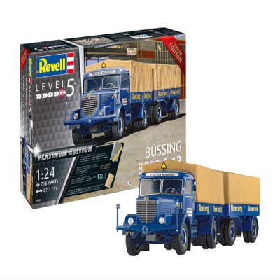 Revell 07580 Bssing 8000 S 13 mit Trailer Platinum Edition 1:24 Scale Unbuilt/Unpainted Plastic Model Kit