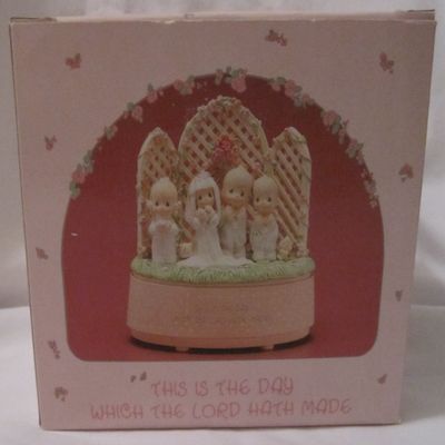 Precious Moments ** This is The Day Which The Lord Hath Made, Animated Musical ** 568899