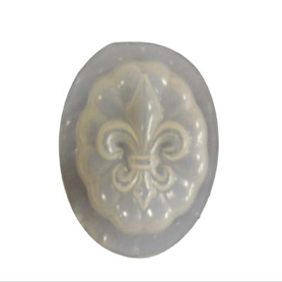 Qty-2 Fleur De Lis Plastic Craft Mold use soap for soap Making or Cement for Garden plagues 4726