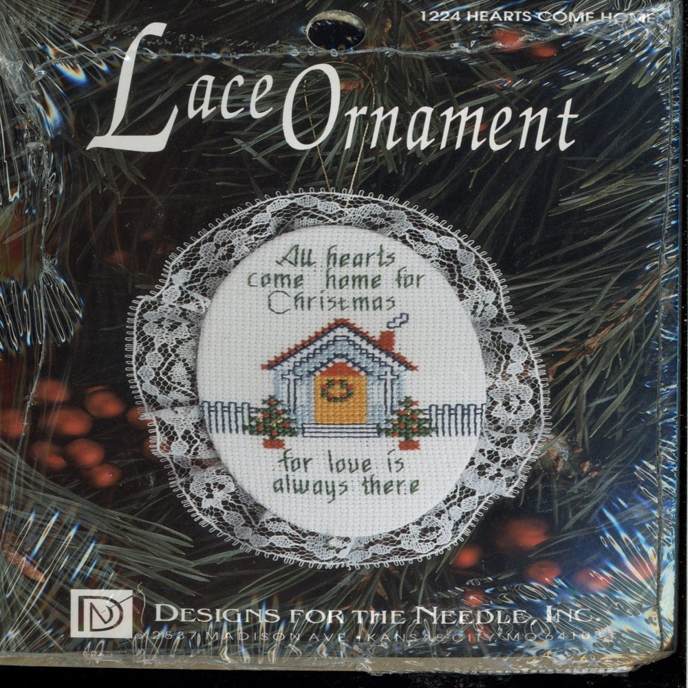 Designs for the Needle Lace Christmas Ornament Hearts Come Home - Saying "All hearts come home for Christmas for love is always there"