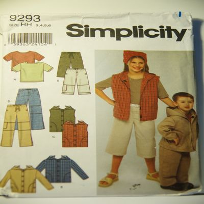 Simplicity 9293 Size HH 3-6