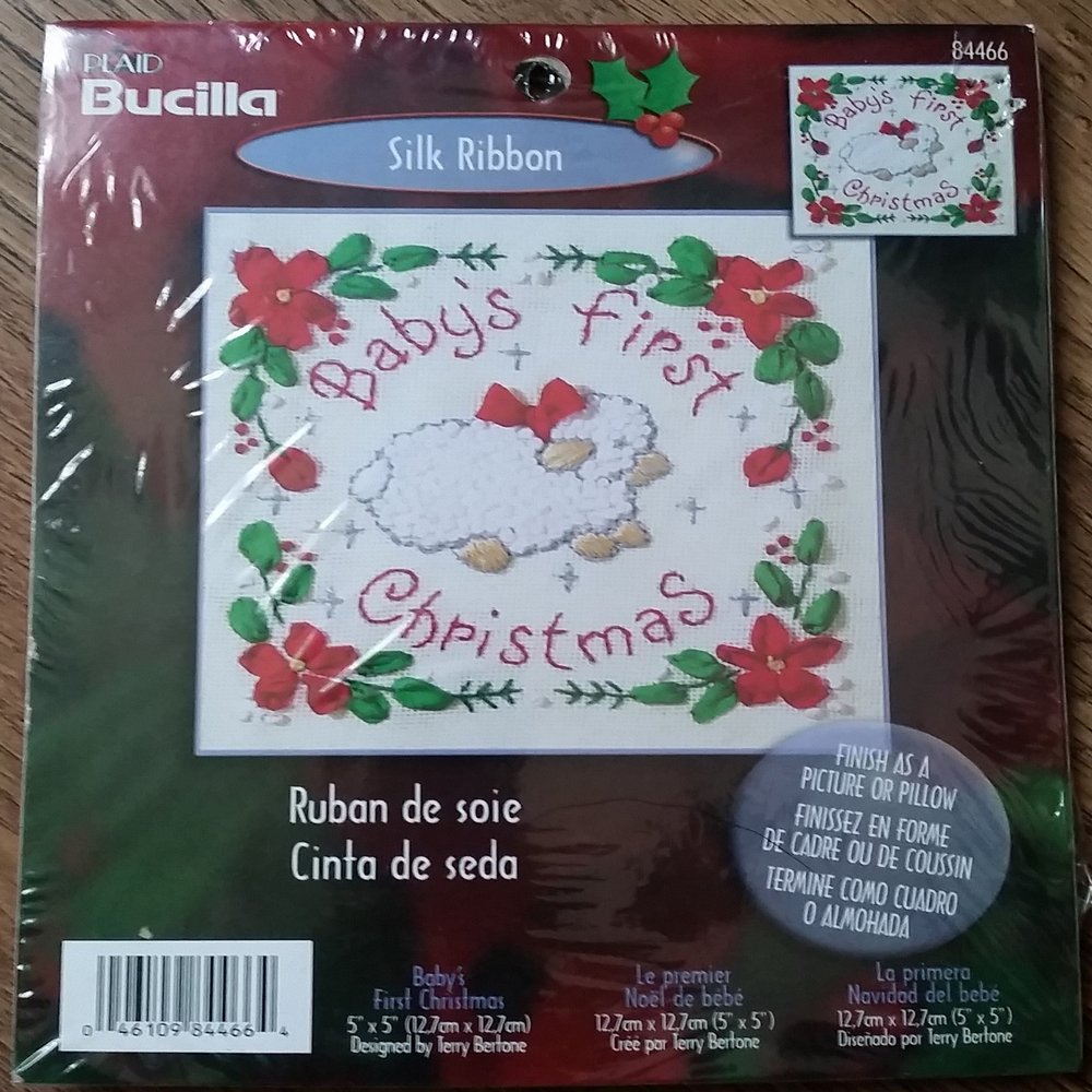 Bucilla Babys First Christmas Silk Ribbon Picture or Pillow Kit