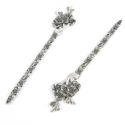 5 Pieces Silver Tone Jewelry Making Charms Supply Findings Wholesale Supplies X1ZE2 Plum Flower Bookmark Hair Sticks