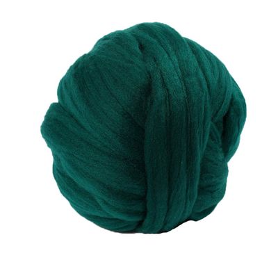 2kg/4.4lbs Super Soft Chunky Yarn Dark Green Chunky Knit Yarn Thick Yarn Roving Yarn for Arm Knitting Super Bulky Yarn