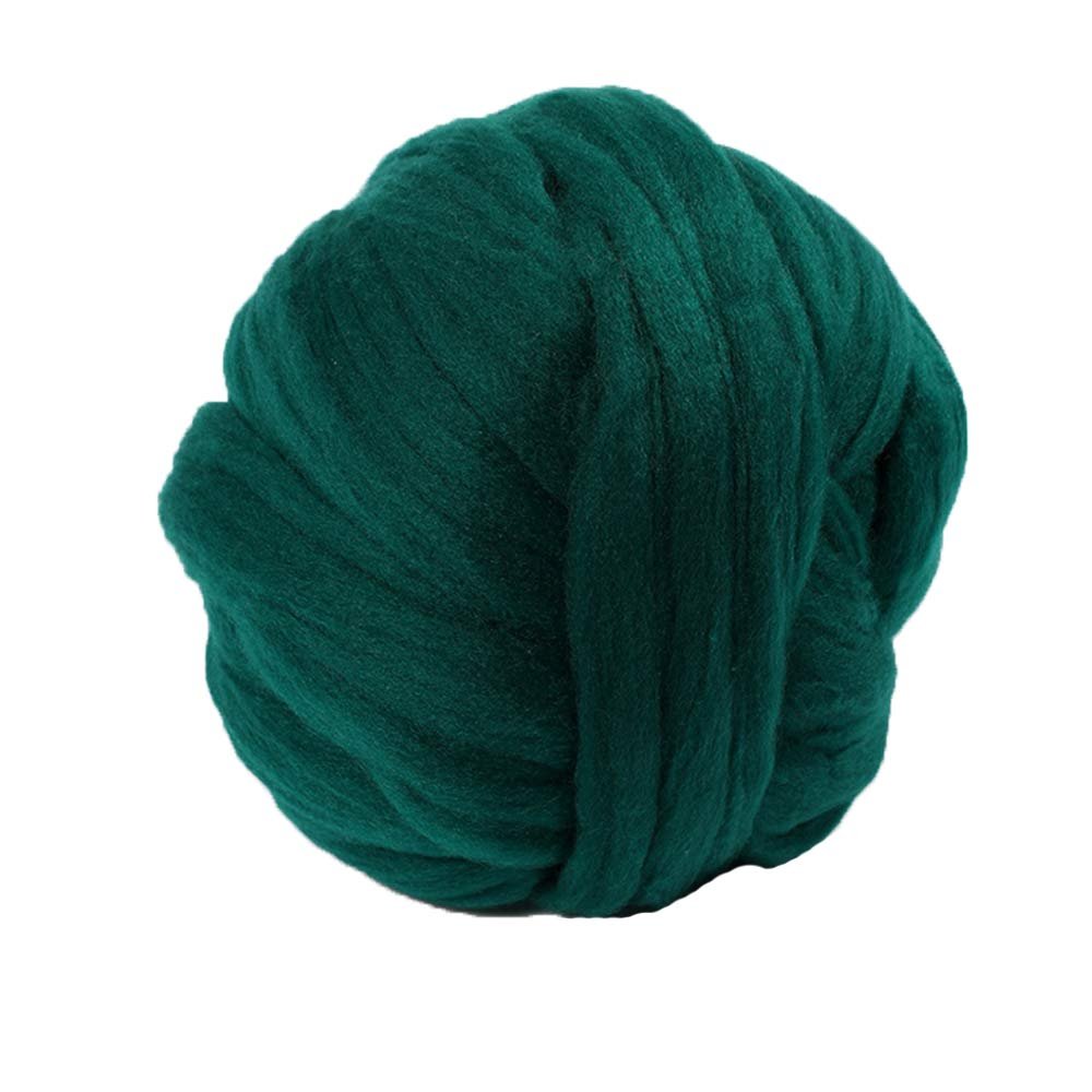 2kg/4.4lbs Super Soft Chunky Yarn Dark Green Chunky Knit Yarn Thick Yarn Roving Yarn for Arm Knitting Super Bulky Yarn