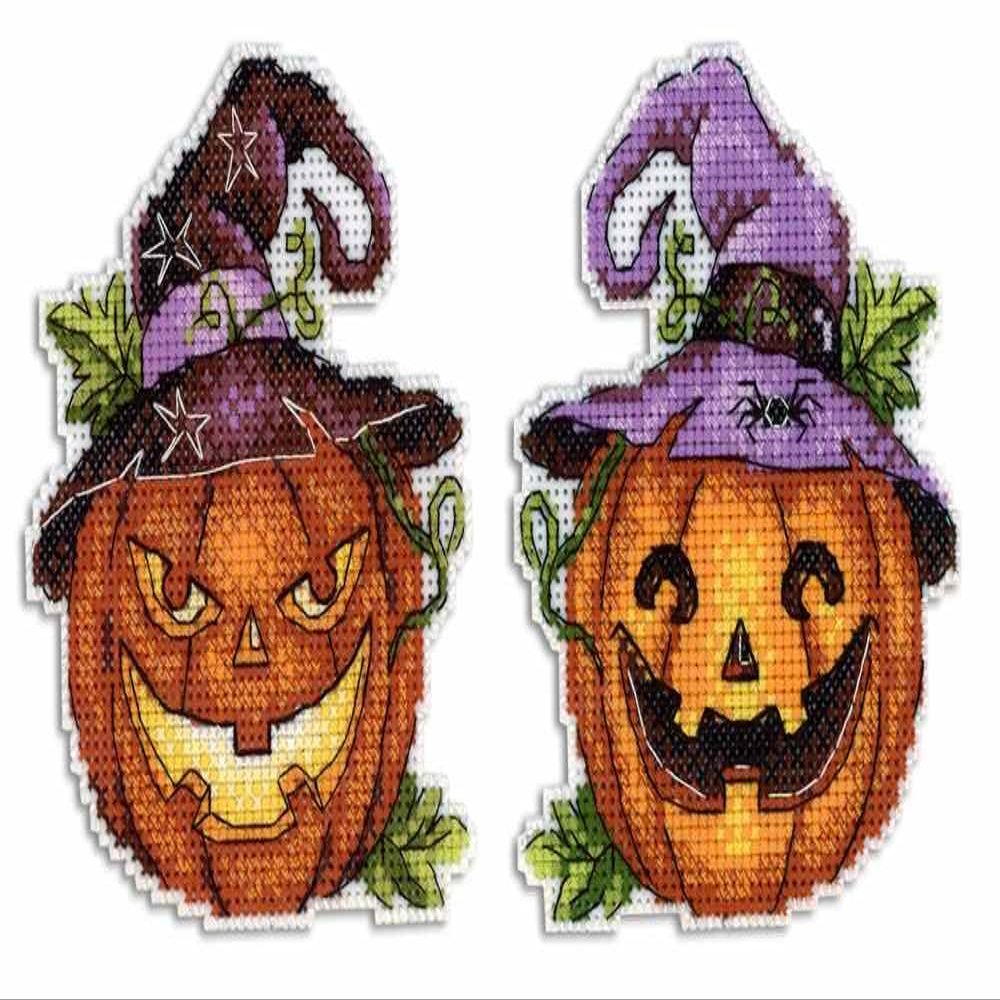 Halloween Pumpkin - Counted Cross-Stitch Double-Sided kit on The Plastic Canvas. MP Studia