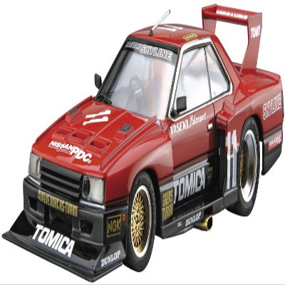 Aoshima Nissan KDR30 Skyline Super Silhouette 82 1:24 Scale Model Kit