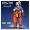 XINGCHANG Assembly Unpainted Scale 1/20 Modern Female Mechanic Crew 85Mm Historical Toy Resin Model Miniature Kit view 1