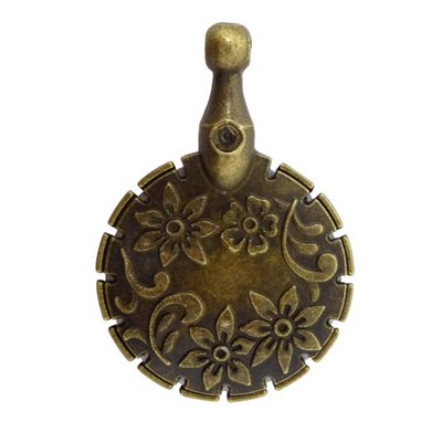Honbay Yarn Cutter Pendants Metal Thread Cutter Pendant Round Shape Yarn Cutter Pendant for DIY Sewing Tools