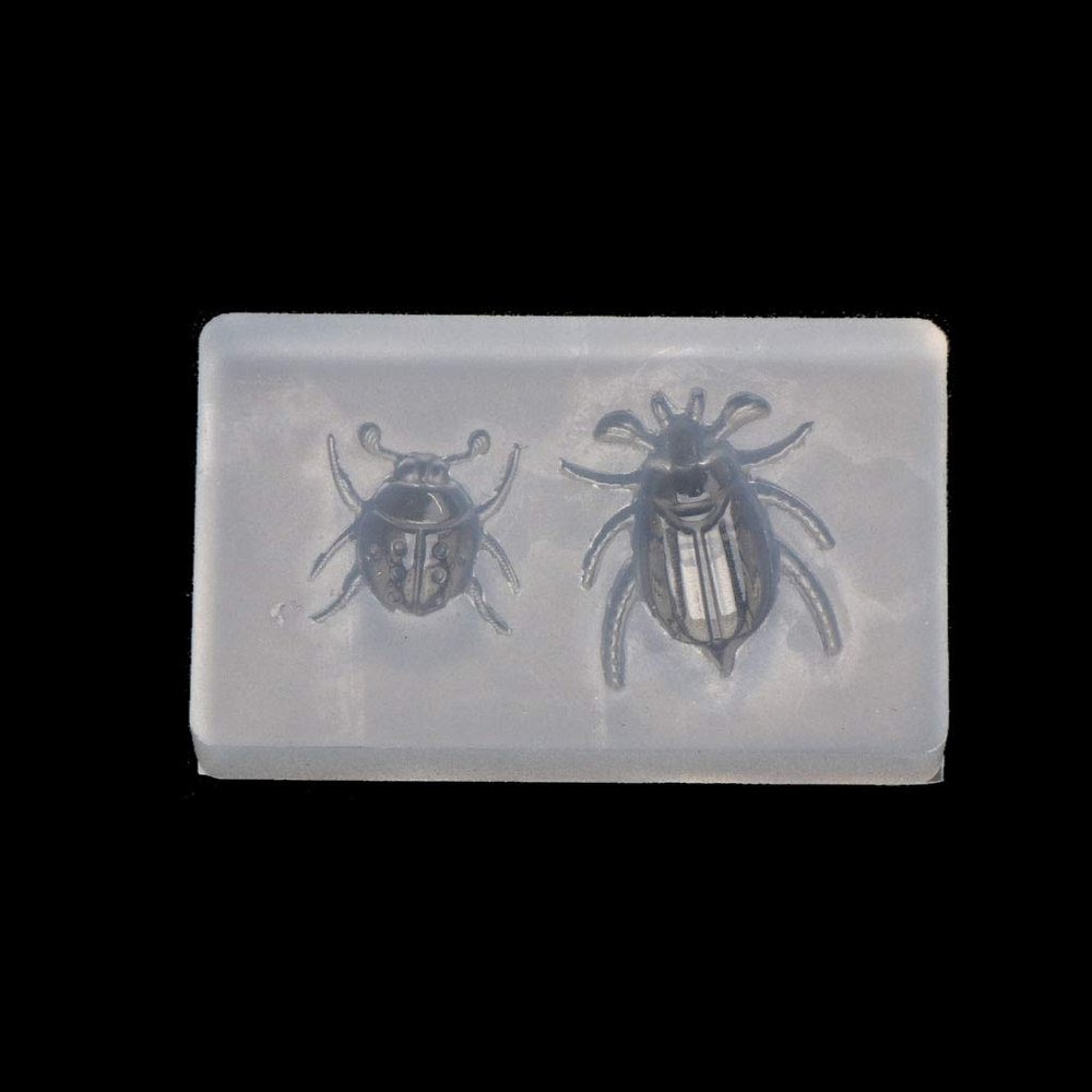 HELYZQ Cute Ladybug Beetle Pendant Insect Resin Silicone Mold Jewelry Making Tools