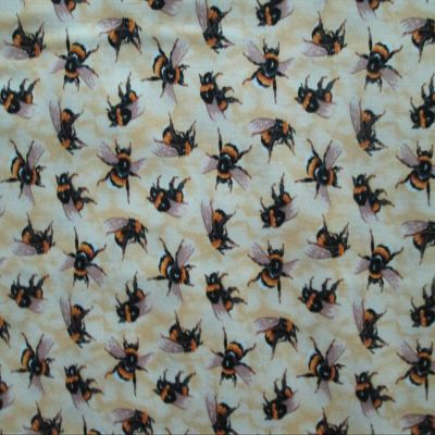 Fat Quarter (18 x 22) Realistic Bees Buzz Yellow Cream TAN Cotton Fabric FQ