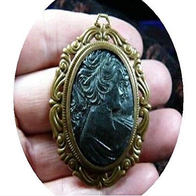 Classical Face Cameo Pin Pendant Jewelry Brooch Sparkling Rhinestone Women Brooch Crystal Pin Vintage Brooch Pin for Women Costume Accessory