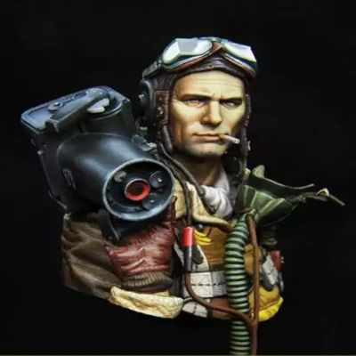 Risjc 1/10 Resin Bust Model World War II Photographer Soldier Die Casting Model Kit //N66152(Unassembled and unpainted)