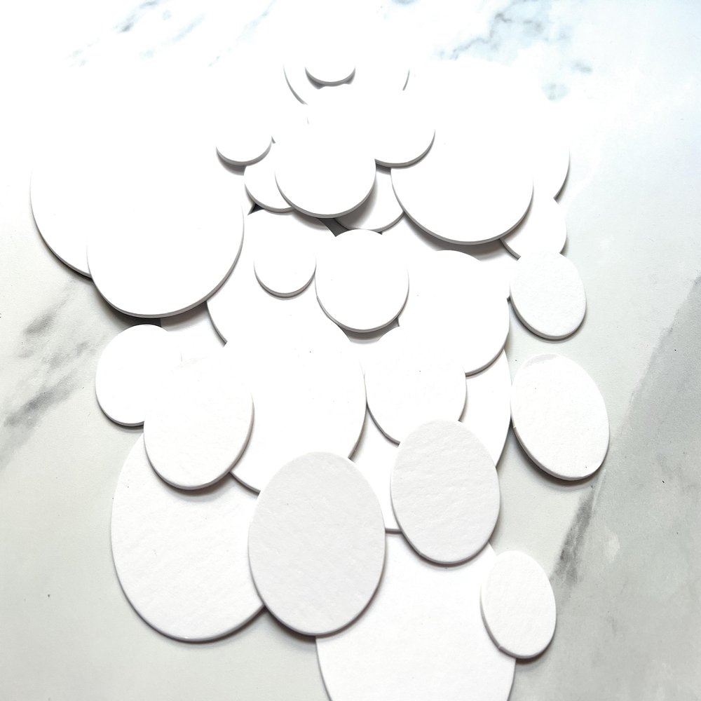 50 all white cardboard circle die cuts 1",1 1/4", 1 1/2", 1 3/4", 2 1/4", 2 1/2",3" (1 3/4 Inch)