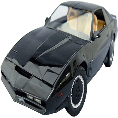 Aoshima Knight Rider: Knight 2000 K.I.T.T. (Season 3 Ver.) 1:24 Scale Model Kit