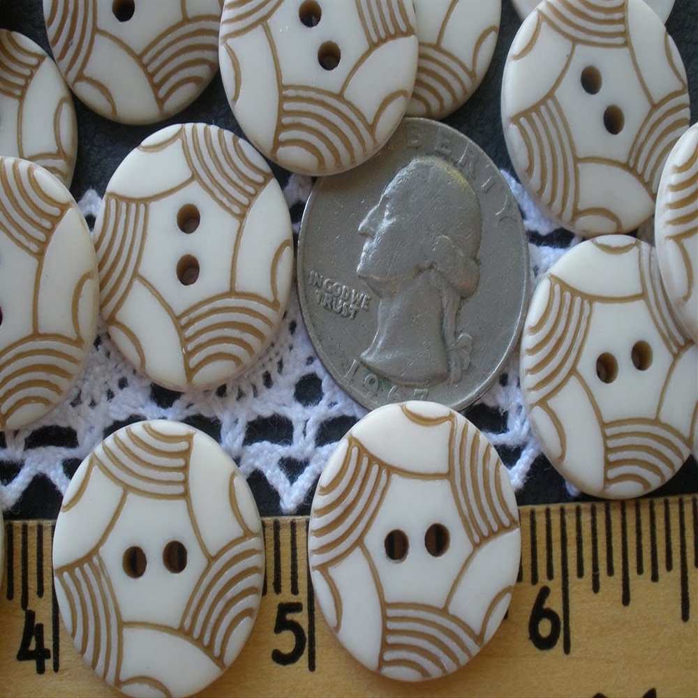 18 Buttons mKET Art Deco Pattern Faux Bone Plastic Buttons Size 32L 13/16" 20MM 2-Hole sew on Craft Scrapbook Sewing Sweet eco Cool