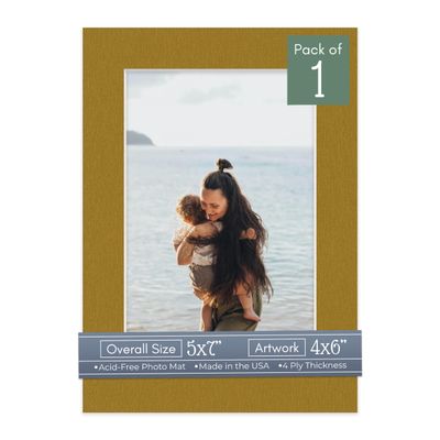 CountryArtHouse Metallic Gold Acid Free 5x7 Picture Frame Mats with White Core Bevel Cut for 4x6 Pictures - Fits 5x7 Frame - One Mat