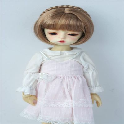 Jusuns Doll Wigs JD620 BOBO Cut with Braiding Band Synthetic Mohair BJD Wigs OB11 1/8 1/6 1/4 1/3 Blythes Doll Accessories (6-7inch, Sugar Brown)