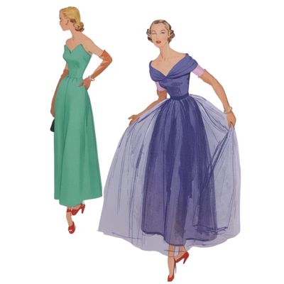 1940's Sewing Pattern: Stunning Evening Dress with Pointed Bodice