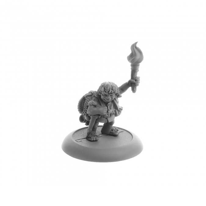 Reaper Dark Heaven Legends: Gus Greenweevil, Halfling Henchman (04076)