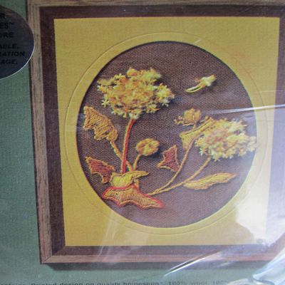 Jiffy Stitchery Golden Dandelions Embroidery Kit