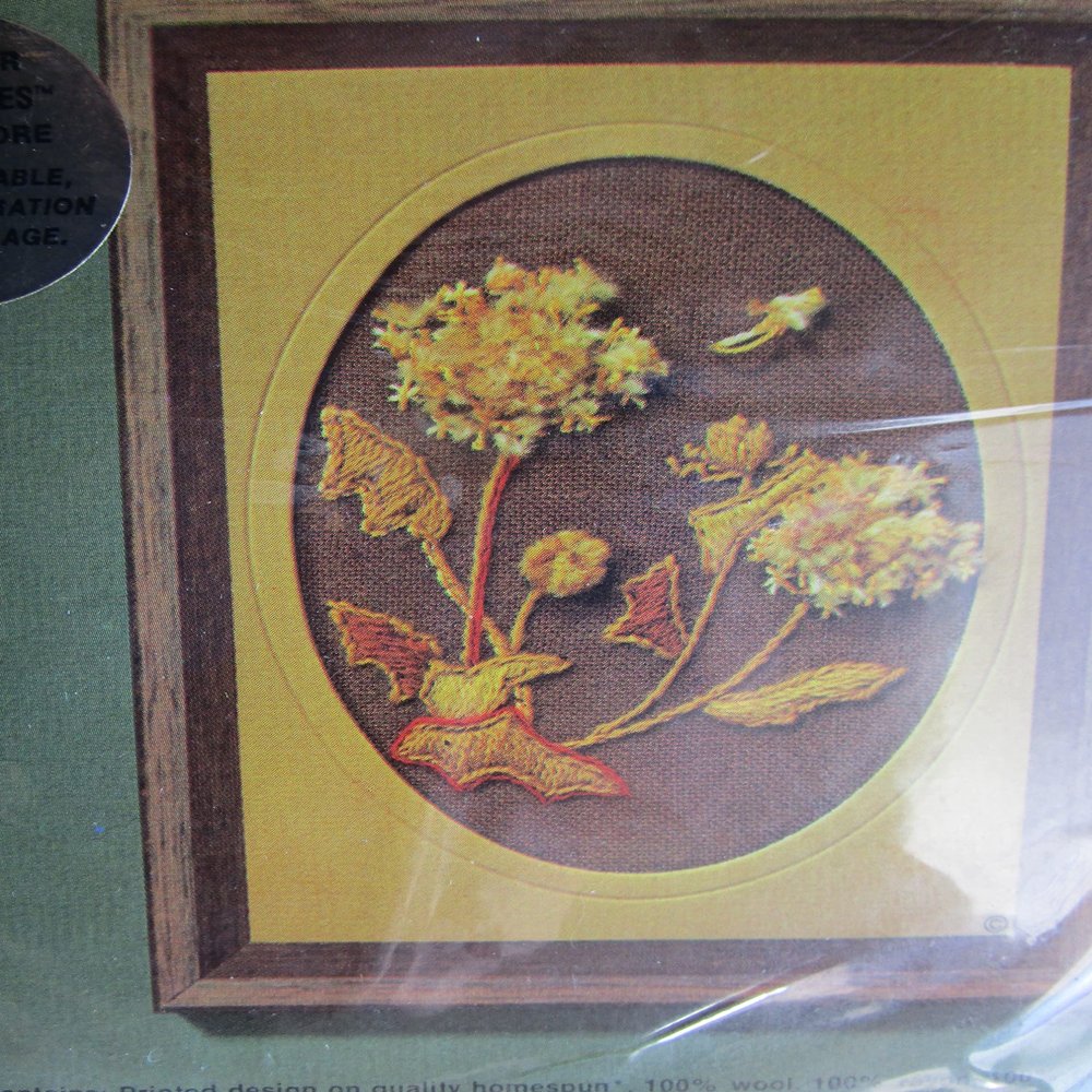 Jiffy Stitchery Golden Dandelions Embroidery Kit