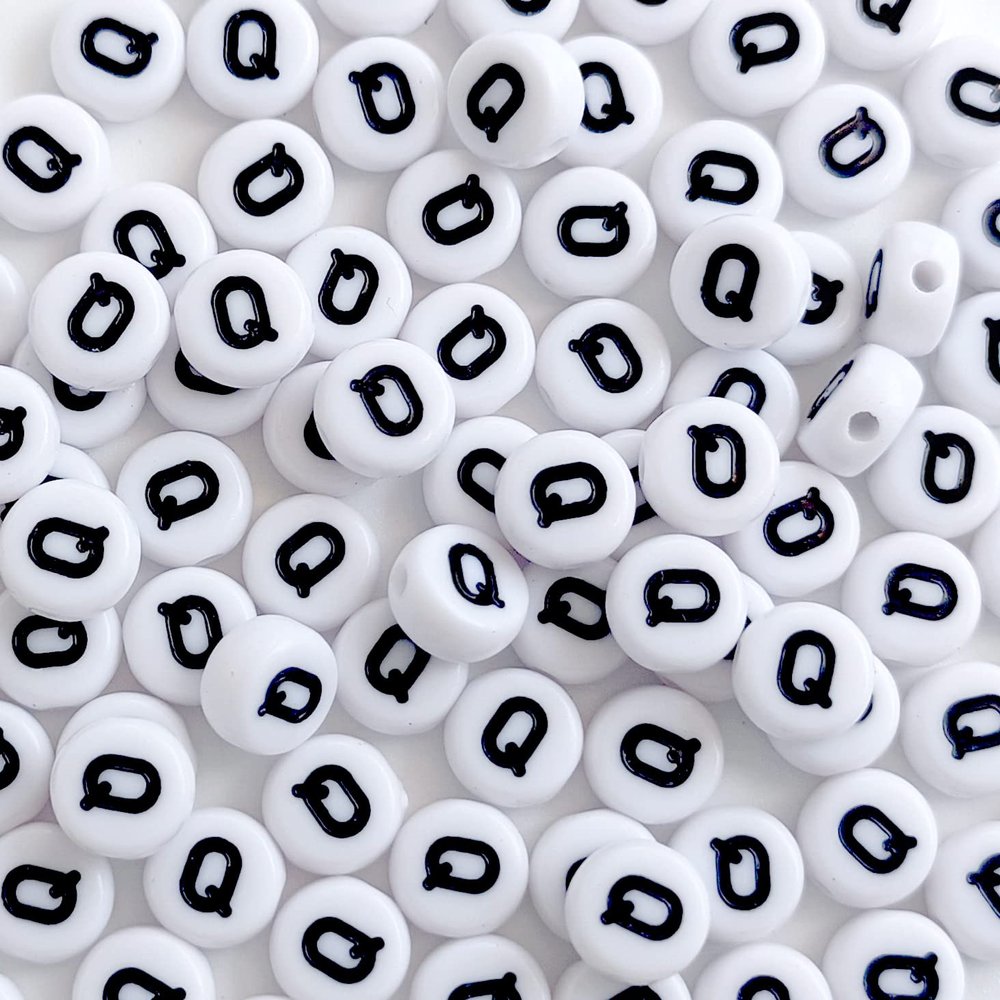 Bxwoum 100PCS Letter Beads Acrylic Alphabet Beads for Jewelry Making Round White Letter Q Beads for Bracelets Making Necklaces Key Chains DIY 4X7mm
