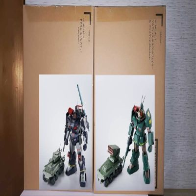 Bandai spirits HI-Metal R Soltic H8 Round Facer & Insted 40th Anniversary, Not Included 2 Kits just 1 Kit.