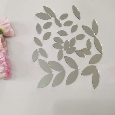 120pcs of Glass Mosaic Tiles Petal Leaves, Glass Supplies for Crafts, Craft Mirrors, Mirror Embellishments (Silver Mirror)
