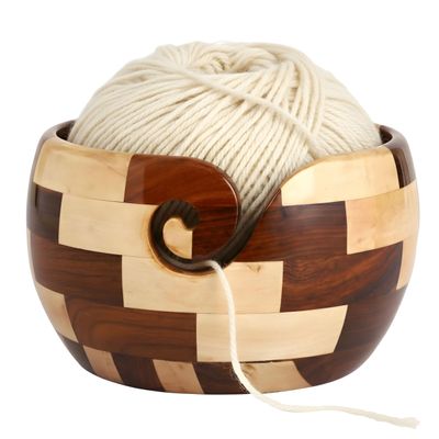 Brainmart Wooden Yarn Bowl, Large Yarn Storage 7x4 Inch Bowl with Box, Rosewood & Maple Signature Bowl, Yarn Holder for Knitting & Crocheting, Gift Ideas for Christmas, Mother's Day