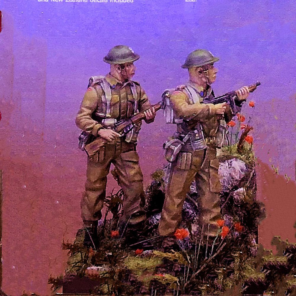 1/35 WWII British Soldier Resin Model Kit Miniature Resin Model Parts // yi7v-2 (2 People) (unassembled and unpainted)