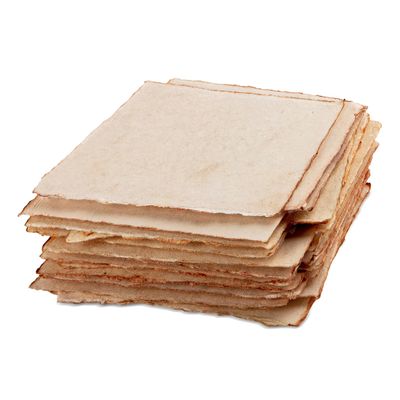 Wanderings Thick Handmade Vintage Watercolor Paper with Deckle Edge - 8" x 8" - 300GSM - 25 Loose Leaf Sheets - Premium Antiqued Hot Press Smooth Mixed Media Paper Made with Recycled Cotton