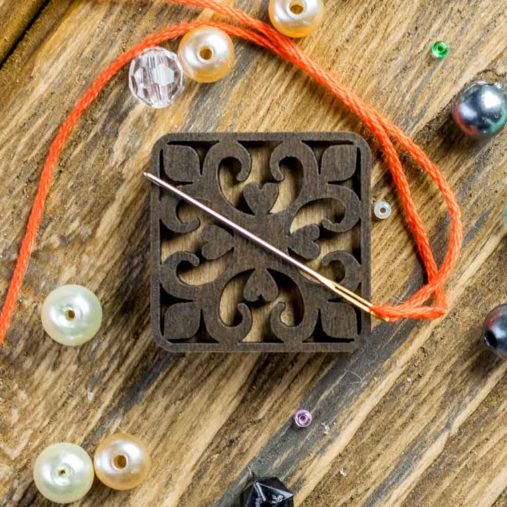 Magnetic Needle Minder, Magnetic Needle Holder, Wooden Needle Holder, Embroidery and Cross Stitch Accessories