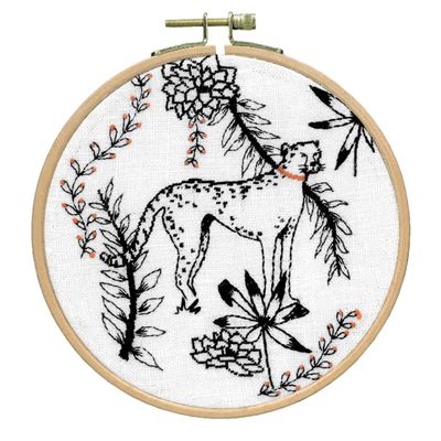 Le Bonheur des Dames Petit Point Cheetah Counted Embroidery Kit Diamond 15 cm