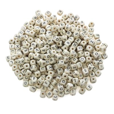 BetterJonny Natural Square Wooden Beads - 600pcs Alphabet Letter Beads for Jewelry Making and DIY Projects (10mm)