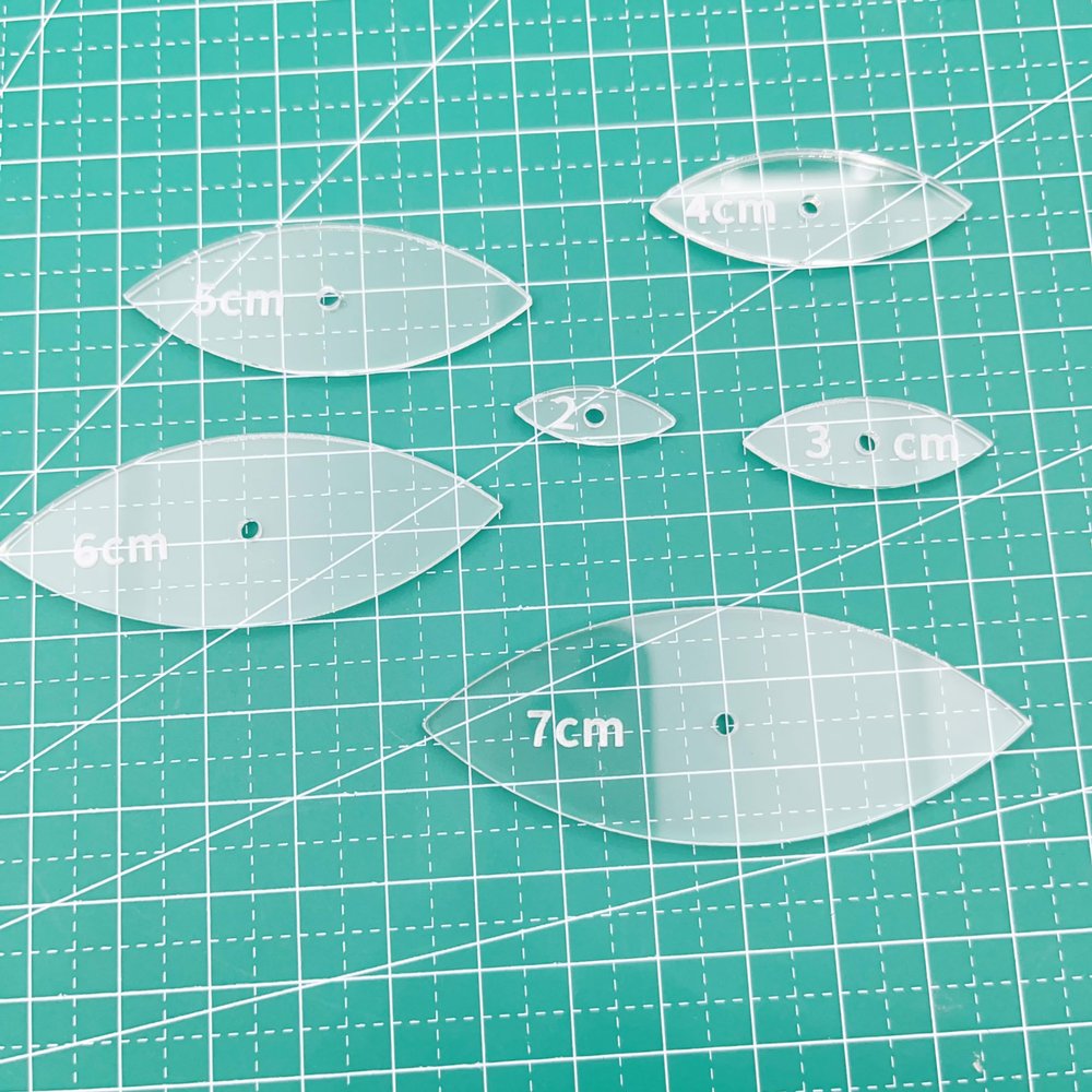Set of 6 Leaf Shape Acrylic Sashiko Stencils for Hand Quilting and Embroidery (Leaf)