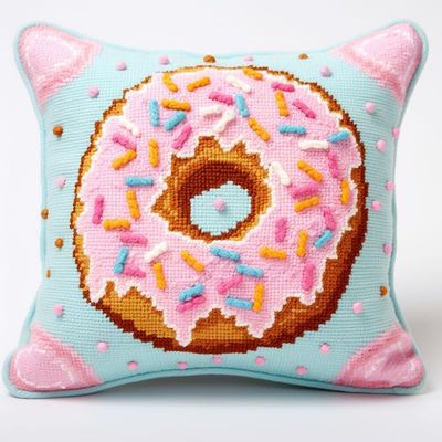 Latch Hook Pillowcase Kits Pink Donut Latch Hook kit Pillow Cover Adukt Pillow Embroidery Craft Kits for Beginner DIY Latch Hook Rug Kit with Printed Canvas Christmas Decoration 43x43cm