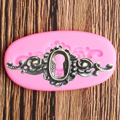 Soap Molds,6.3x3.4cm Vintage Steampunk Skeleton Key Lock Cake Border Silicone Mold Fondant Cake Decorating Tools Candy Clay Chocolate Gumpaste Molds