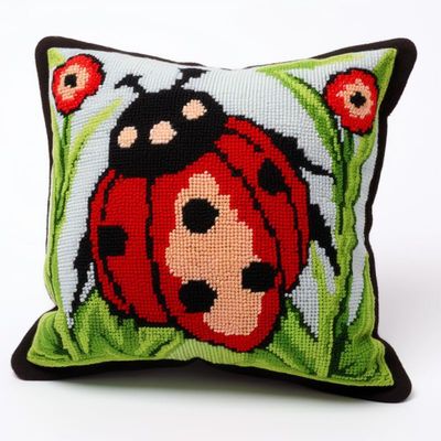 Latch Hook Pillowcase Kits Ladybird & Flowers Latch Hook kit Pillow Cover Throw Pillow Embroidery Craft Kits for Beginner DIY Latch Hook Rug Kit with Printed Canvas Christmas Decoration 43x43cm(l83)