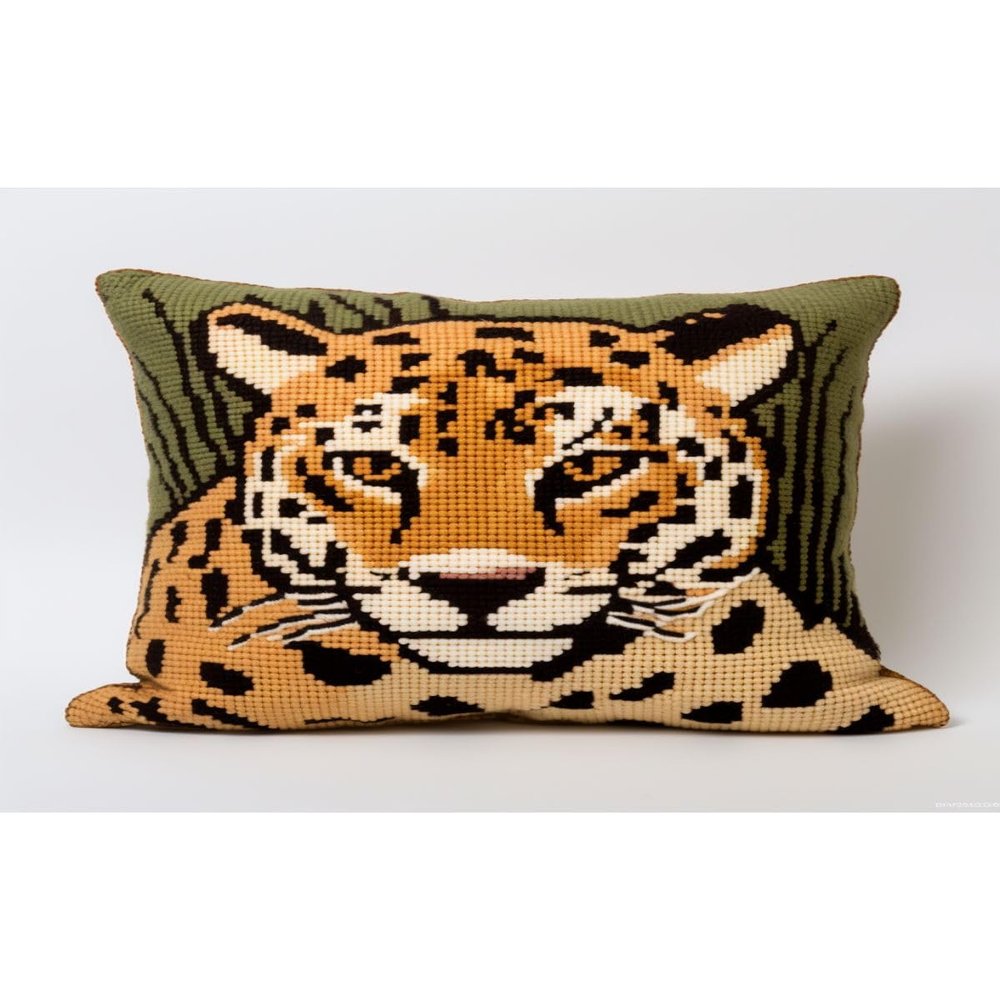 Wild Animal Leopard Latch Hook Pillow Kit for Adults DIY Rectangle Pillow Pillow Cover with Printed Canvas Crochet Yarn Needle Craft Easy Cushion for Home Sofa Decoration 50x30cm