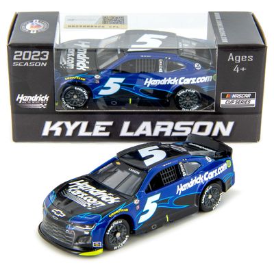 Lionel Racing Kyle Larson 2023 Darlington Throwback to 2009 Tony Stewart Diecast Car 1:64 Scale, Black