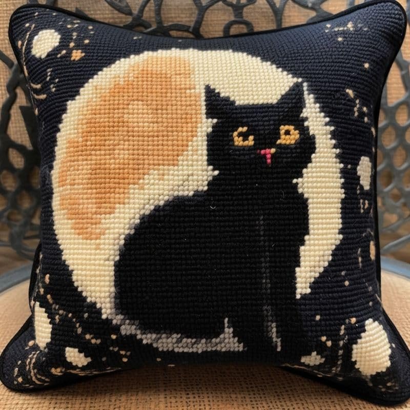 Black Moon Cat Latch Hook Kits Pillow Cover DIY Rug Crochet Hook Cushion Making Kits with Preprinted Pattern Canvas Rug Making Christmas Decoration DIY Crochet Kits 43x43cm