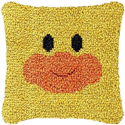Beginner Latch Hook Pillow Kits Set Duck Sofa Cushion Cover Latch Hook Carpet Rug Acrylic Yarn,Pillowcase Craft Kits with Printed Canvas for Starter 17 x 17 Inch