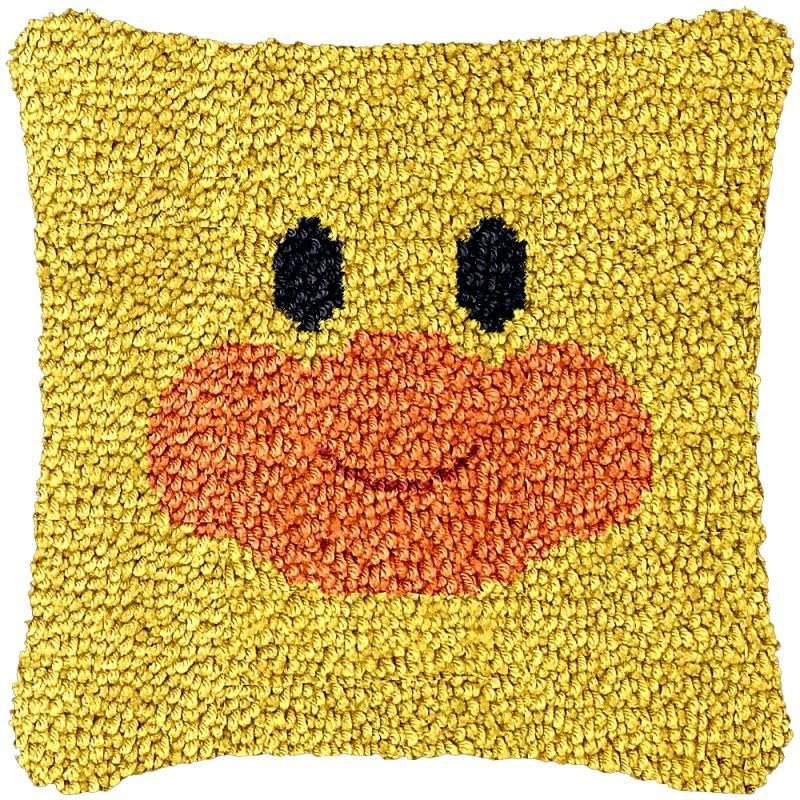 Beginner Latch Hook Pillow Kits Set Duck Sofa Cushion Cover Latch Hook Carpet Rug Acrylic Yarn,Pillowcase Craft Kits with Printed Canvas for Starter 17 x 17 Inch