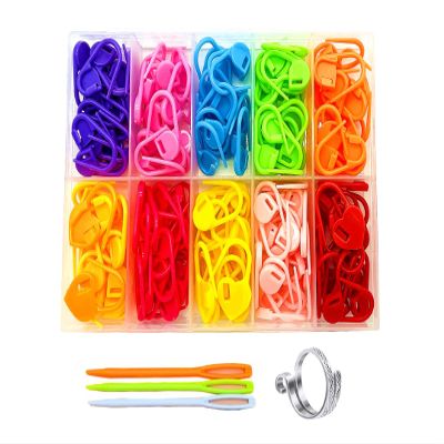 Hayodo Stitch Markers 10 Colors Knitting Crochet Locking 60/160/240Pcs Stitch Needle Clip Counter with 3 Plastic Needle Randomly and 1 Knitting Crochet Loop Ring (Multicolor-160 pcs)